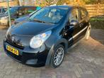 Suzuki Alto 1.0 Celebration 2015 Zwart, Voorwielaandrijving, Euro 5, Stof, 4 stoelen