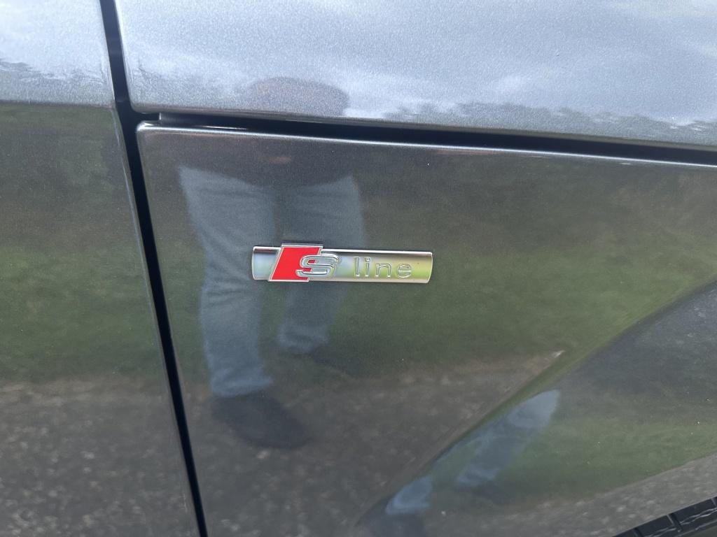 Audi TT 1.8 TFSI Pro Line S (bj 2011), Auto's, Euro 5, TT, Gebruikt, Zwart