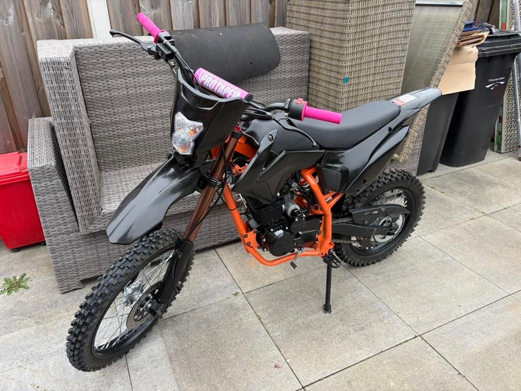 150cc falcon crossmoter, Ophalen, Zo goed als nieuw, Overige merken