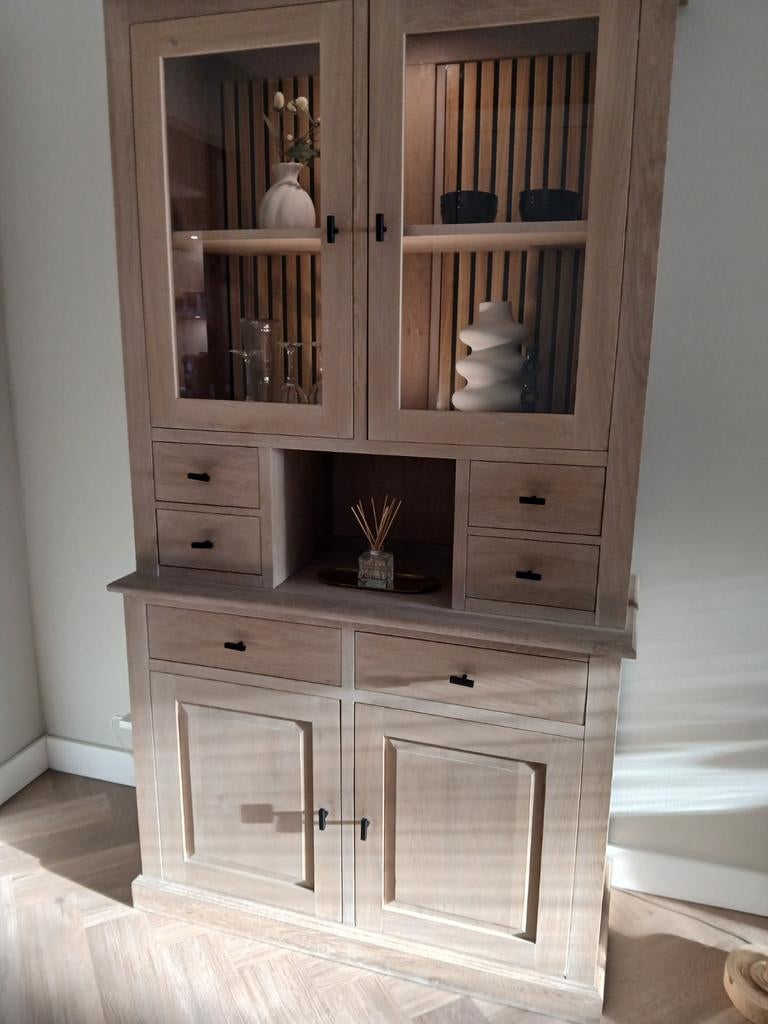 Licht eiken buffetkast, Huis en Inrichting, Kasten | Buffetkasten, Ophalen, Gebruikt, 100 tot 150 cm, 200 cm of meer