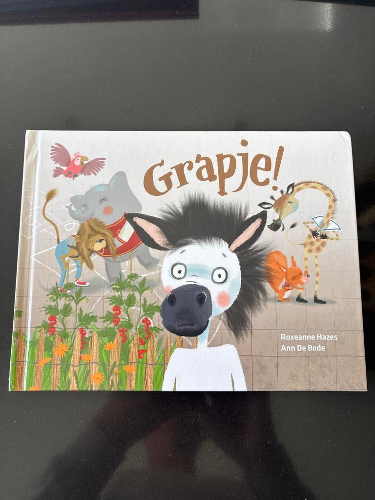 Grapje! - Kinderboek van Roxeanne Hazes en Ann De Bode, Ophalen of Verzenden, Zo goed als nieuw, Fictie algemeen