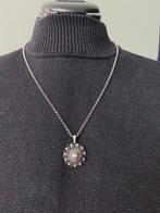 Ketting met Zeeuwse knoop., Ophalen of Verzenden, Gebruikt, Zilver, Overige materialen