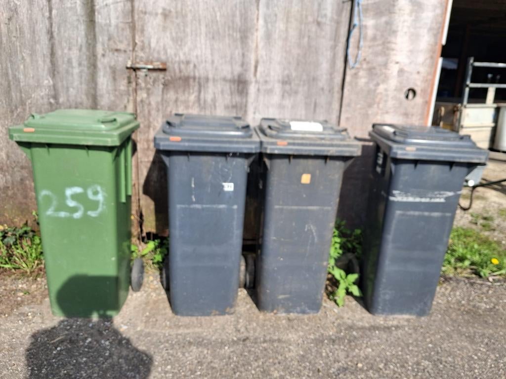 4 Kliko's van de kleine maat, Ophalen, Doos, 100 cm of meer, 60 cm of meer