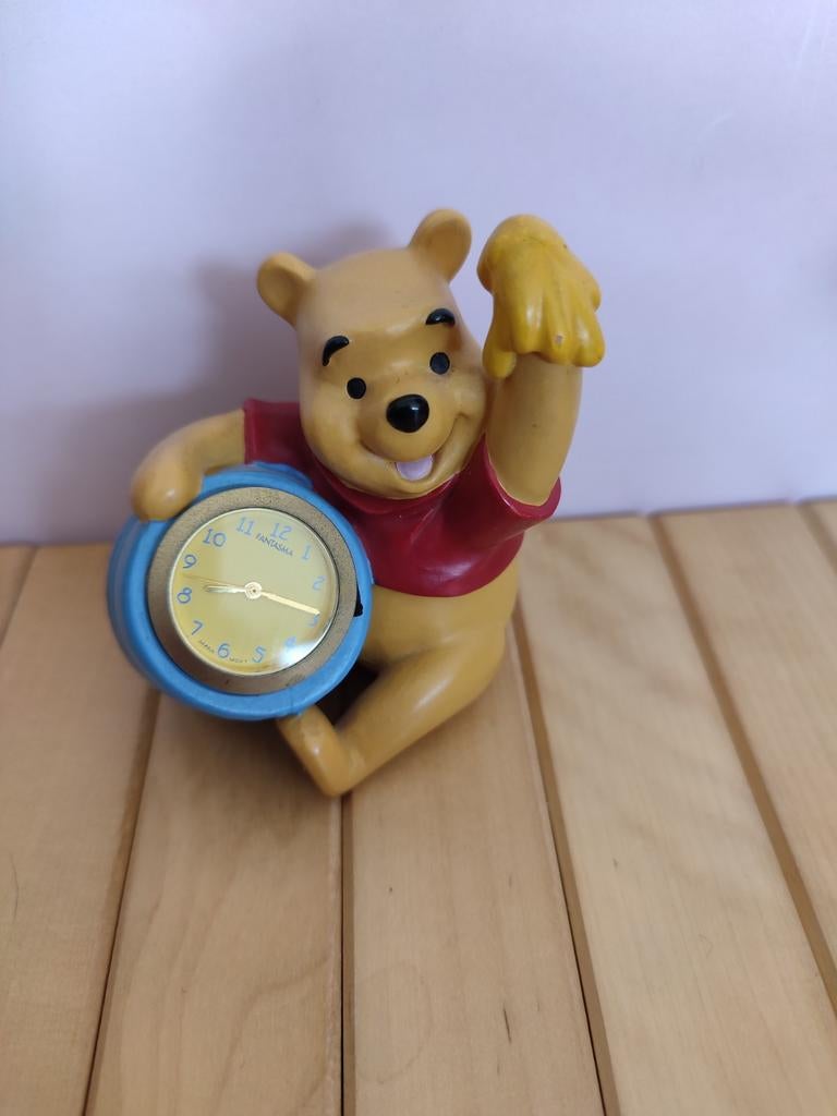 Disney Winnie the Pooh Clock Statue, Verzenden, Winnie de Poeh of vrienden, Zo goed als nieuw, Beeldje of Figuurtje