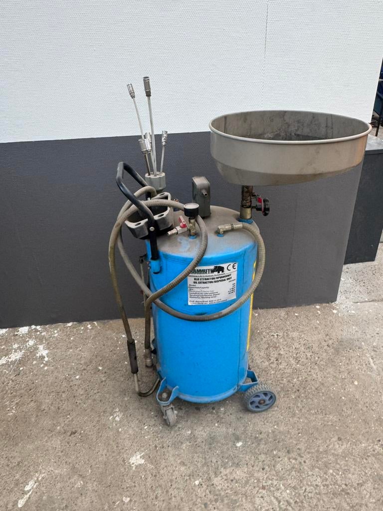 Mammuth 60 liter olie opvangbak opvangsysteem, Ophalen, Gebruikt