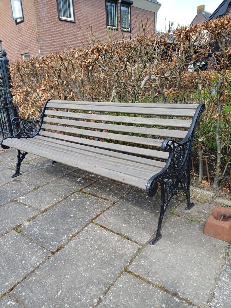 Tuinbank met gietijzeren leuningen, Tuin en Terras, Ophalen, Gebruikt, Metaal