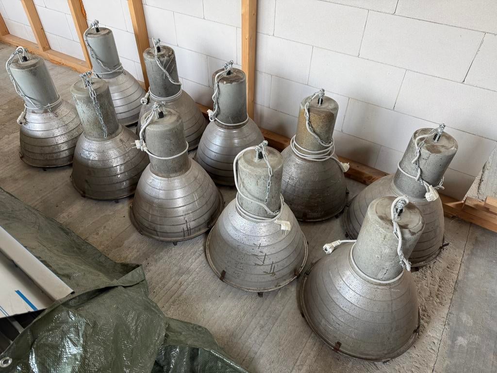 Partij fabriekslampen hanglamp industrieël DDR refurbished, Huis en Inrichting, Lampen | Hanglampen, Ophalen, Metaal, Minder dan 50 cm