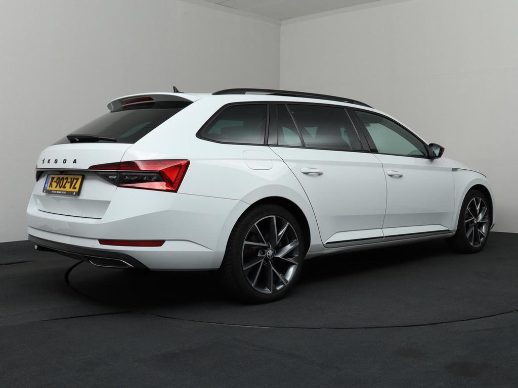 Skoda Superb Combi 1.4 TSI iV Sportline Business | Trekhaak, 77 km/l, Gebruikt, 4 cilinders, Alcantara
