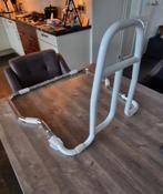 Bedsteun, opstahulp, Ophalen, Gebruikt