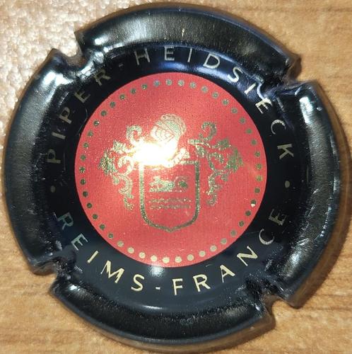 Champagnecapsule PIPER-HEIDSIECK rood & zwart nr.127a ZELDZ., Verzamelen, Wijnen, Nieuw, Champagne, Frankrijk, Ophalen of Verzenden