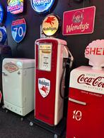 Prachtige benzinepomp Mobilgas, Ophalen, Gebruikt