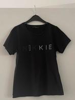 #nikkie t shirt zwart maat 36 met opdruk letters 2x gedragen, Kleding | Dames, T-shirts, Nikkie, Ophalen of Verzenden, Zo goed als nieuw