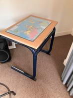 Schooltafel met lade., Kinderen en Baby's, Kinderkamer | Tafels en Stoelen, Ophalen, Gebruikt, Stoel(en)