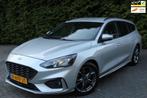 Ford Focus Wagon 1.0 EcoBoost Hybrid ST Line Business 125PK, 65 €/maand, Origineel Nederlands, Hybride Elektrisch/Benzine, Zilver of Grijs