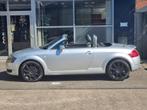 Audi TT Roadster 1.8 5V Turbo quattro 225PK! / BOSE / LEDER, Auto's, Oldtimers, Cabriolet, Stoelverwarming, Bedrijf, Handgeschakeld
