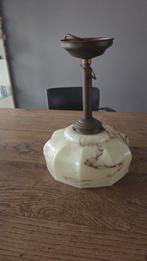 Art Deco Lamp met Gemarmerde Opaline Kap, Antiek en Kunst, Antiek | Lampen, Ophalen of Verzenden