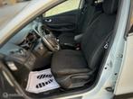 Renault Clio Estate 0.9 TCe Limited | Navigatie | Trek, Auto's, Renault, 898 cc, Gebruikt, Euro 6, 1098 kg