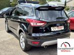 Ford Kuga 1.6 Titanium 1e eigenaar nieuwstaat carplay, Voorwielaandrijving, Gebruikt, 4 cilinders, Zwart