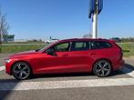Volvo V60 2.0 T6 Twin Engine AWD R-Design | Schuif-/kantelda, Auto's, Stof, Gebruikt, Euro 6, 4 cilinders