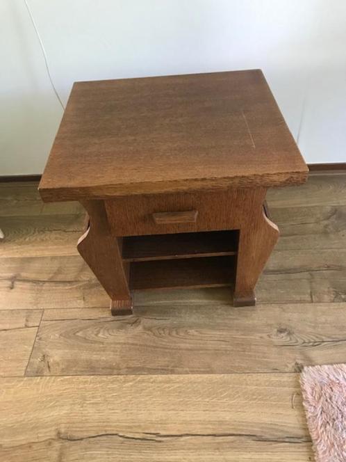 tafeltje tevens lectuurbak, Huis en Inrichting, Tafels | Bijzettafels, Zo goed als nieuw, Rechthoekig, 45 tot 60 cm, Minder dan 55 cm