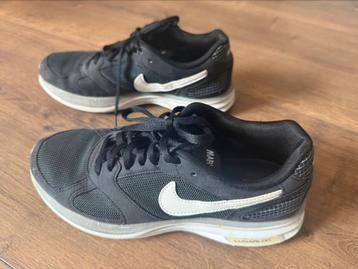 Nike Lunarlon, maat 38,5 beschikbaar voor biedingen