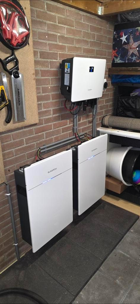 Hybride Omvormer Pakket - 5 kWh/10 kWh incl. Montage (snel), Diensten en Vakmensen, Loodgieters en Installateurs, Installatie