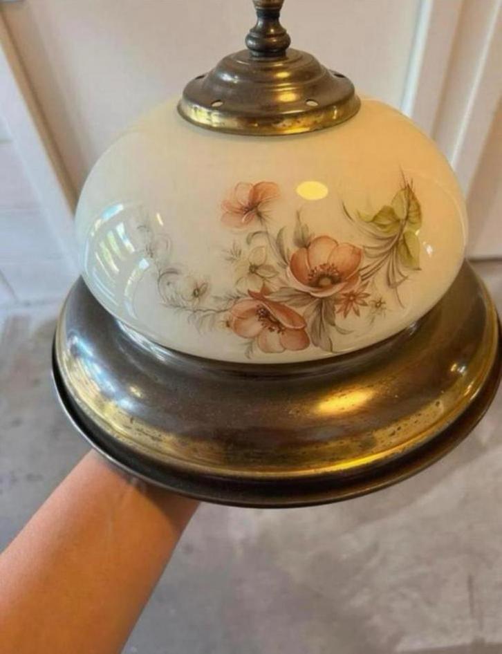 Vintage handbeschilderde opaline plafonnière, Huis en Inrichting, Lampen | Plafondlampen, Gebruikt, Glas, Ophalen of Verzenden