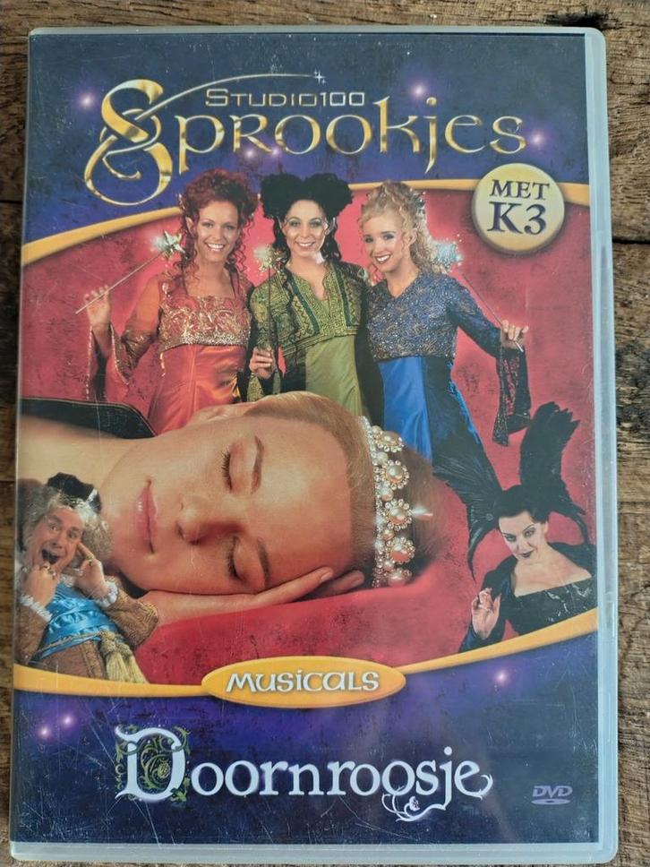 Doornroosje - Studio 100 Sprookjes Musical DVD met K3, Cd's en Dvd's, Dvd's | Kinderen en Jeugd, Zo goed als nieuw, Avontuur, Alle leeftijden