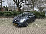 Renault Clio Energy Intens TCe 90pk Eco2 S&S 2017 Grijs, Auto's, Renault, Voorwielaandrijving, 898 cc, Leder en Stof, 49 €/maand