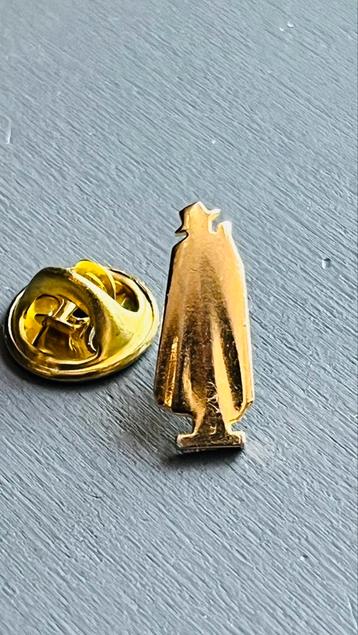 Sandeman Sherry goudkleurige pin beschikbaar voor biedingen