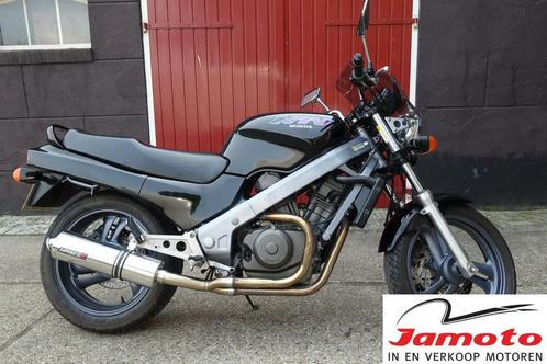 Honda NTV 650 mooi en goed, Motoren, Motoren | Honda, Particulier, Toermotor, meer dan 35 kW