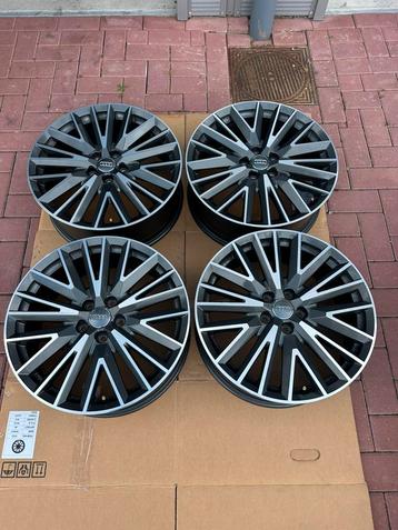 Originele Audi Q3 F3 SQ3 velgen 19 inch  OEM 83A601025L beschikbaar voor biedingen