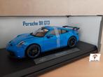 Porsche 911 GT3 2022 Shark Blue van Maisto 1:18