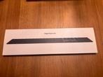 Apple Magic Keyboard, Computers en Software, Toetsenborden, Ophalen of Verzenden, Zo goed als nieuw, Apple