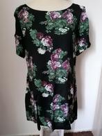 SUPER LEUK zwart jurkje met rozenprint mt. 38, Maat 38/40 (M), Overige kleuren, Nieuw, Ophalen of Verzenden