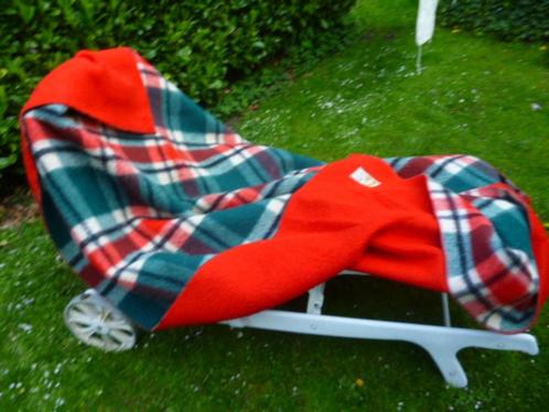 wollen deken 2,45 x 1,95 cm Hatema 2 persoons, Huis en Inrichting, Woonaccessoires | Plaids en Woondekens, Gebruikt, Ophalen of Verzenden