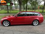 BMW 3-serie Touring 318i Business Line I Airco I Pan.Dak I c, Achterwielaandrijving, Parkeersensor, Origineel Nederlands, Handgeschakeld