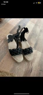 H&M sandalen maat 38, Kleding | Dames, Schoenen, Nieuw, Ophalen of Verzenden