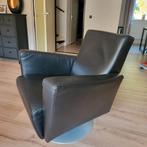 Zwart lederen fauteuil volledig draaibaar, Huis en Inrichting, Fauteuils, Ophalen, Gebruikt, Minder dan 75 cm, Leer