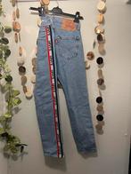 Levis broek 36, Kleding | Dames, Spijkerbroeken en Jeans, Ophalen of Verzenden, Zo goed als nieuw, Blauw, W28 - W29 (confectie 36)