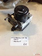 Vw Transporter T5 2.0 diesel 2011 Wagennr 2400131   ABS Pomp, Gebruikt, -, -, Ophalen of Verzenden