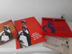 't koffertje van Wim Kan - boek - 2 x LP - krantenartikel, Ophalen, Zo goed als nieuw, Cabaret, Wim Kan