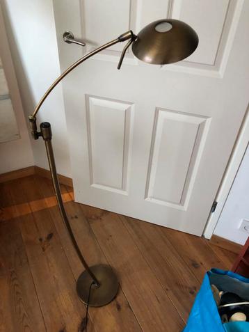 Mooie Staande Lamp - Leeslamp beschikbaar voor biedingen