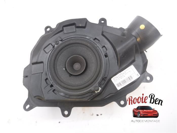 Subwoofer van een Renault Clio, Auto-onderdelen, Elektronica en Kabels, Renault, Gebruikt, 3 maanden garantie, Ophalen of Verzenden