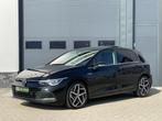 Volkswagen Golf 1.5 eTSI 1st Edition|Pano|IQ Light|CarPlay, 65 €/maand, 4 cilinders, Alcantara, Zwart