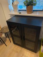 Kastje met glazen deurtjes, Huis en Inrichting, Kasten | Overige, Ophalen, Zo goed als nieuw