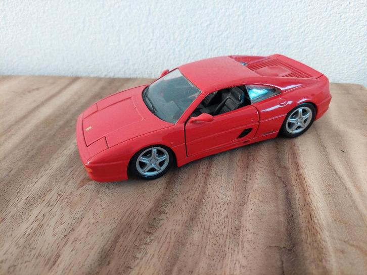 Maisto 1:24 Ferrari F355, Hobby en Vrije tijd, Modelauto's | 1:24, Gebruikt, Auto, Maisto, Ophalen of Verzenden