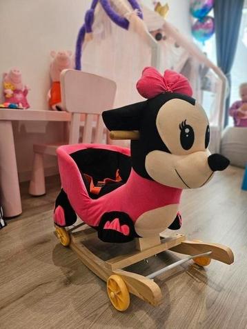 Minnie mouse hobbel en loopdier 2in1 met muziek beschikbaar voor biedingen
