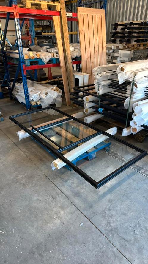 Stalen deur met glas, aanbieding wegens meetfoutje!, Doe-het-zelf en Verbouw, Deuren en Horren, Zo goed als nieuw, Binnendeur