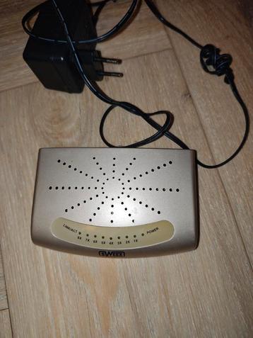 Compacte 8-poorts Switch beschikbaar voor biedingen